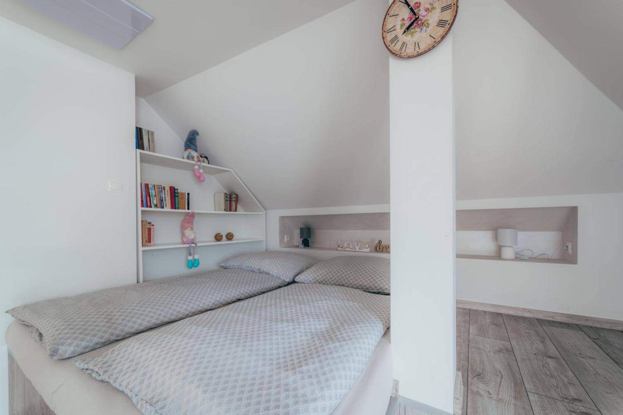 Apartmany Friends Liptov ลิฟตอฟสกีมิคูลาช ภายนอก รูปภาพ