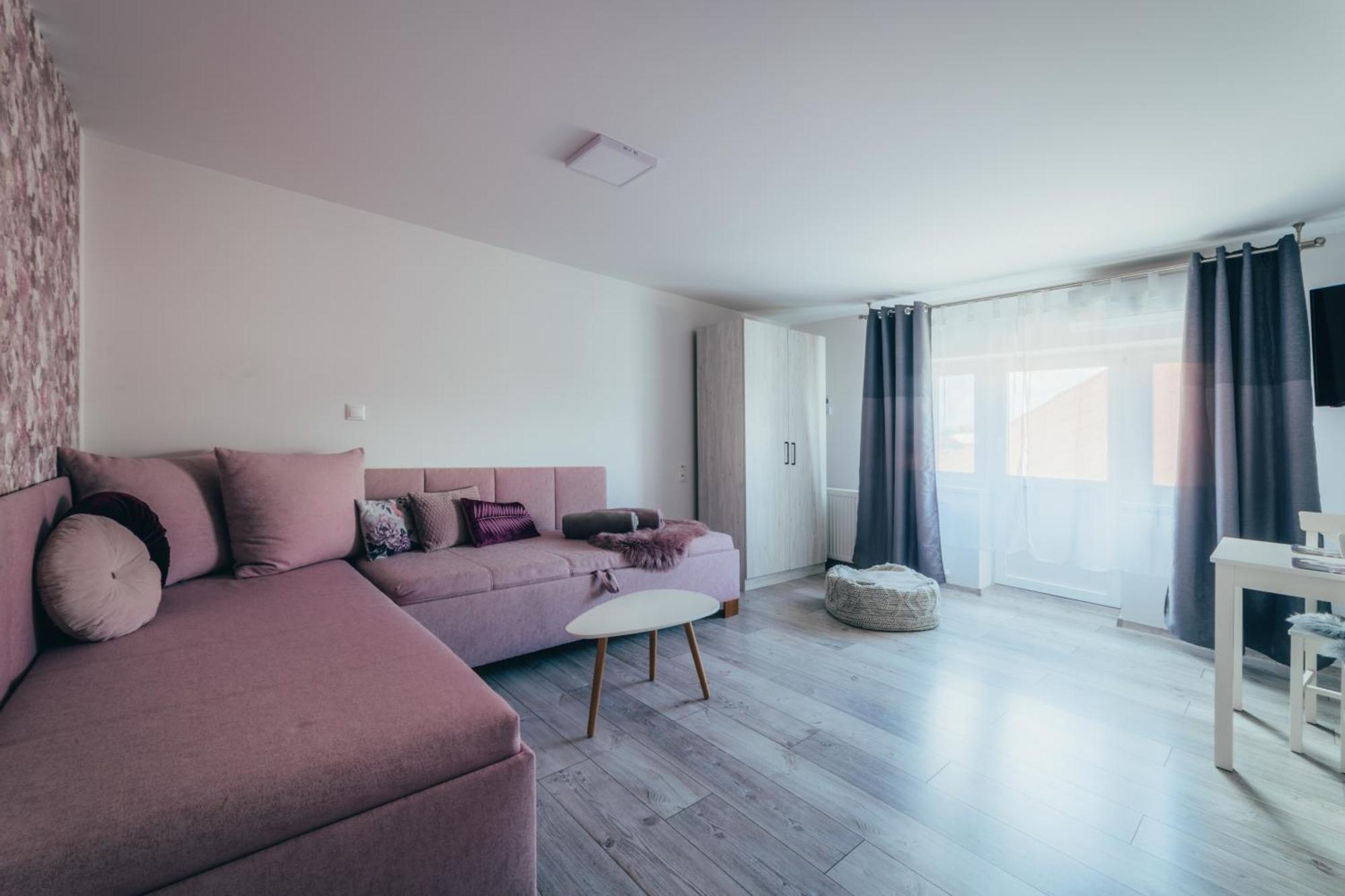 Apartmany Friends Liptov ลิฟตอฟสกีมิคูลาช ภายนอก รูปภาพ