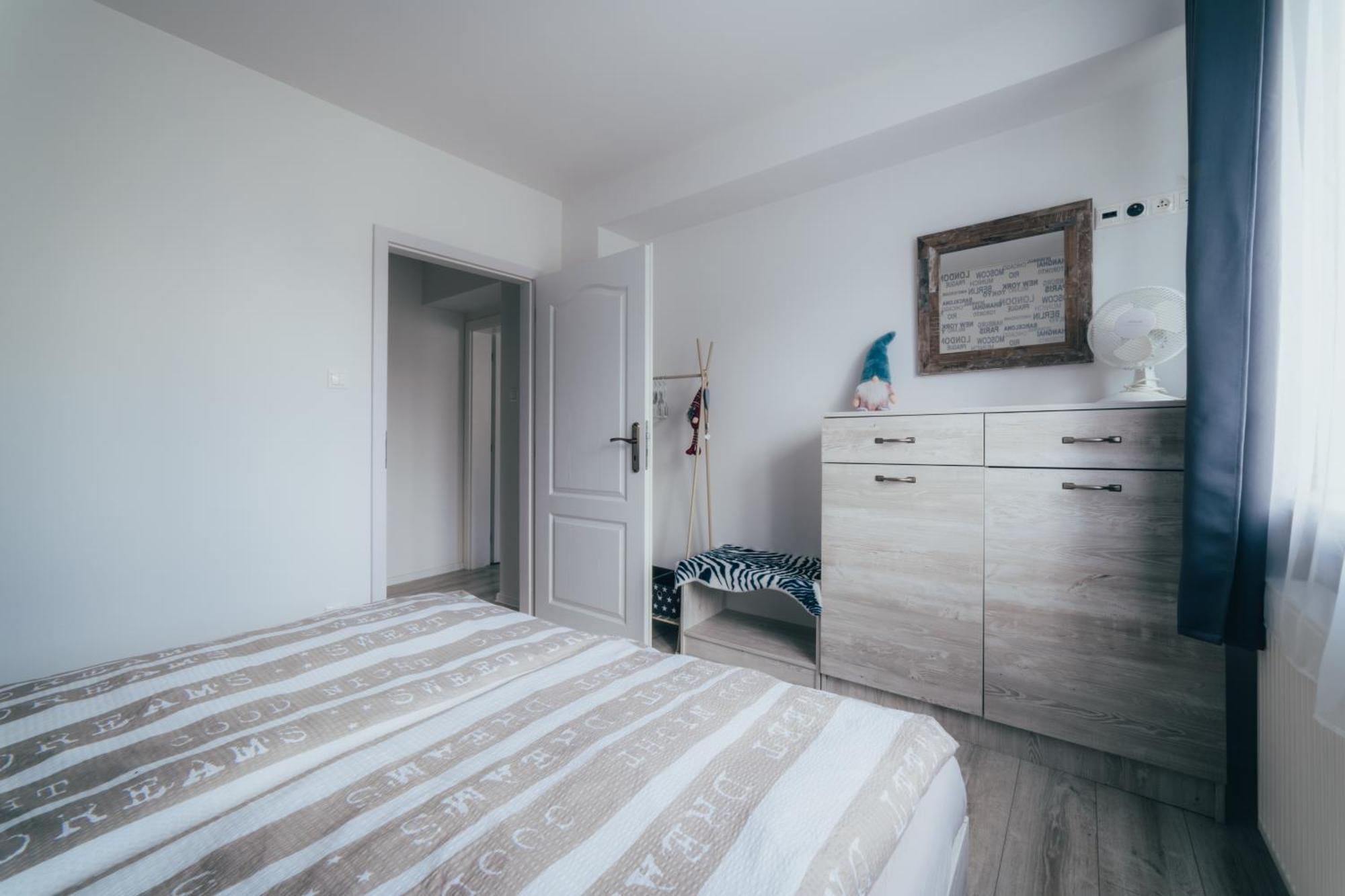 Apartmany Friends Liptov ลิฟตอฟสกีมิคูลาช ภายนอก รูปภาพ