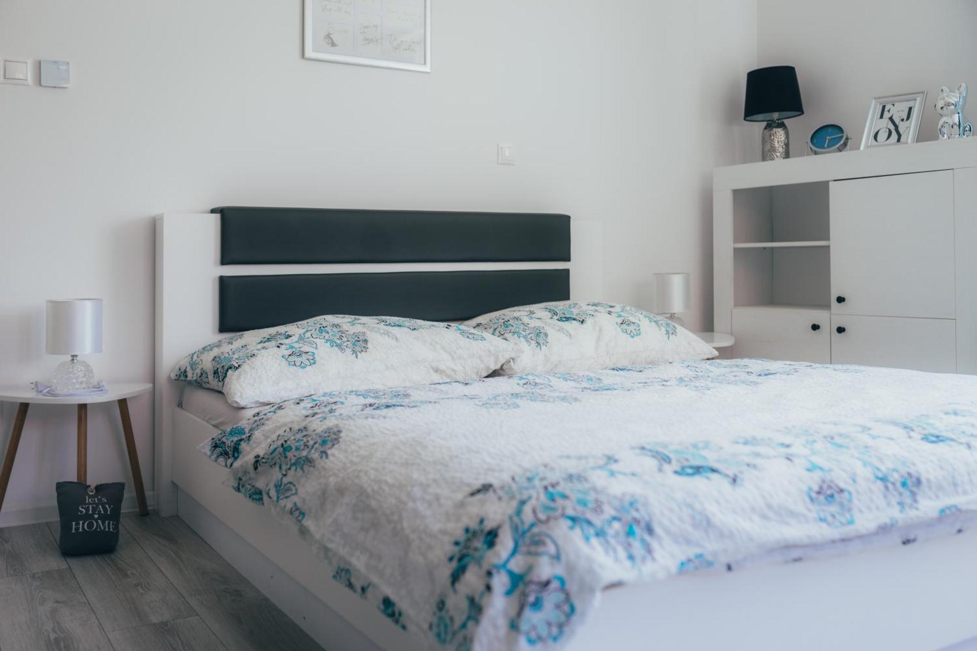 Apartmany Friends Liptov ลิฟตอฟสกีมิคูลาช ภายนอก รูปภาพ